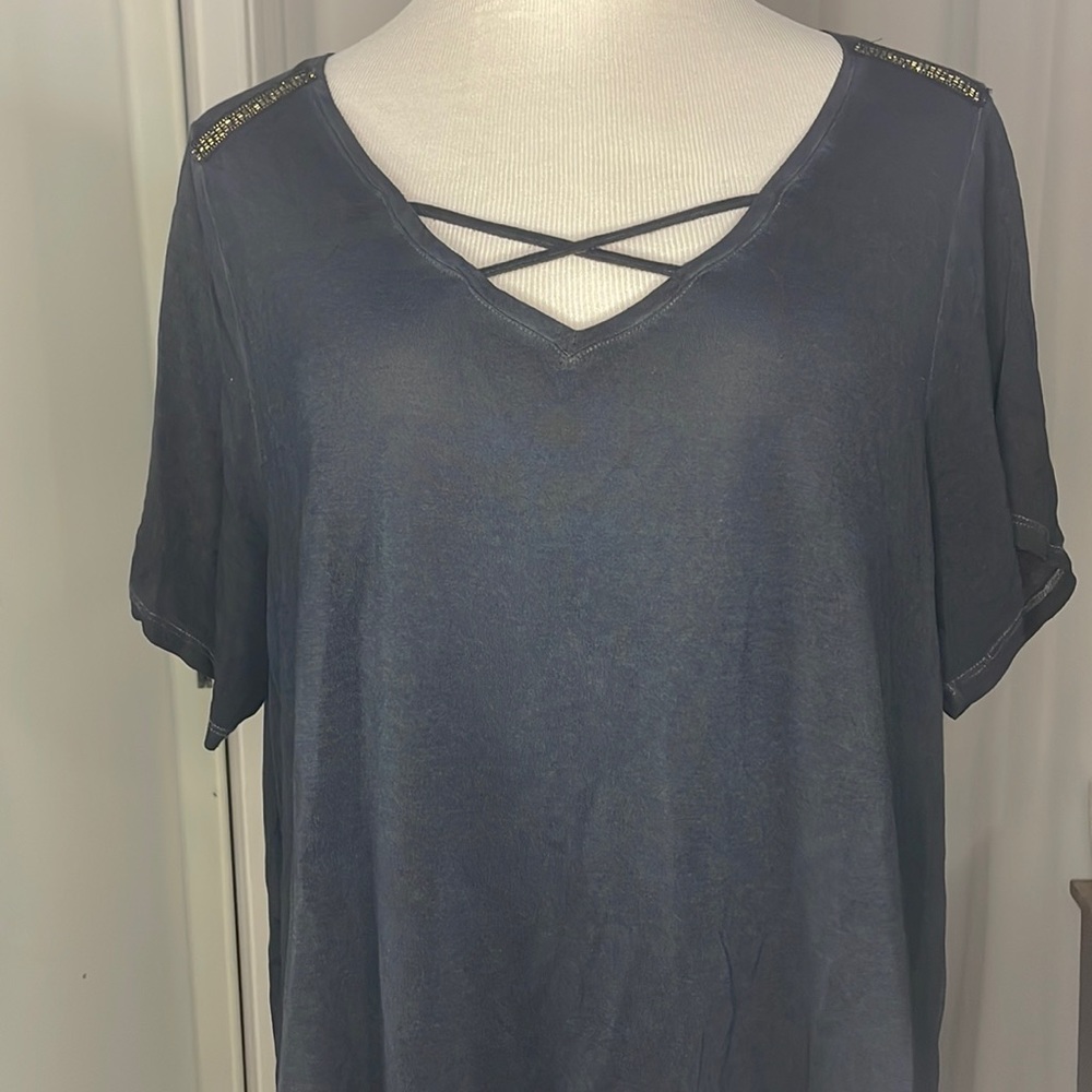 Ebony Seven7 Premium denim short sleeve v-neck tshirt with beading on shoulder
